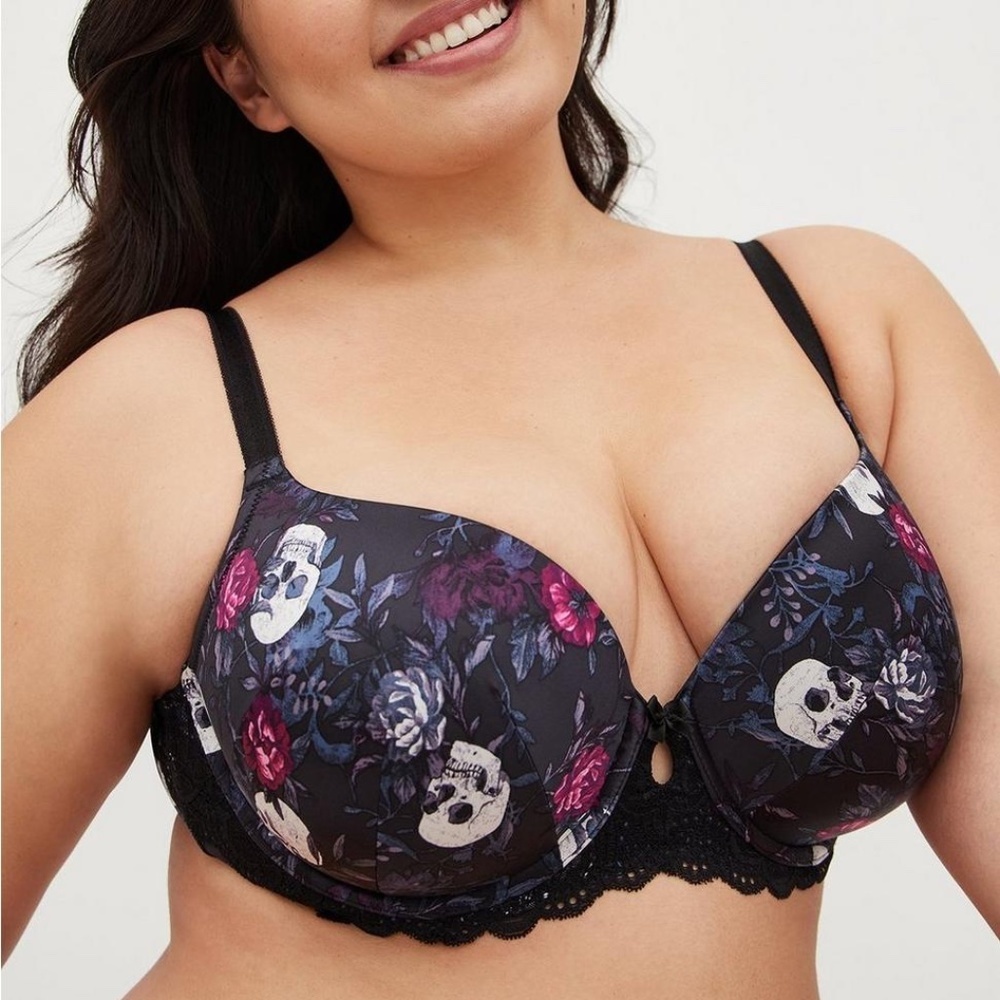 Torrid Skull Floral T-Shirt Bra 42F Goth Halloween Plus Size NWT - Picture 2 of 8